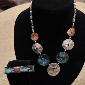 New Necklace & Bracelet Set